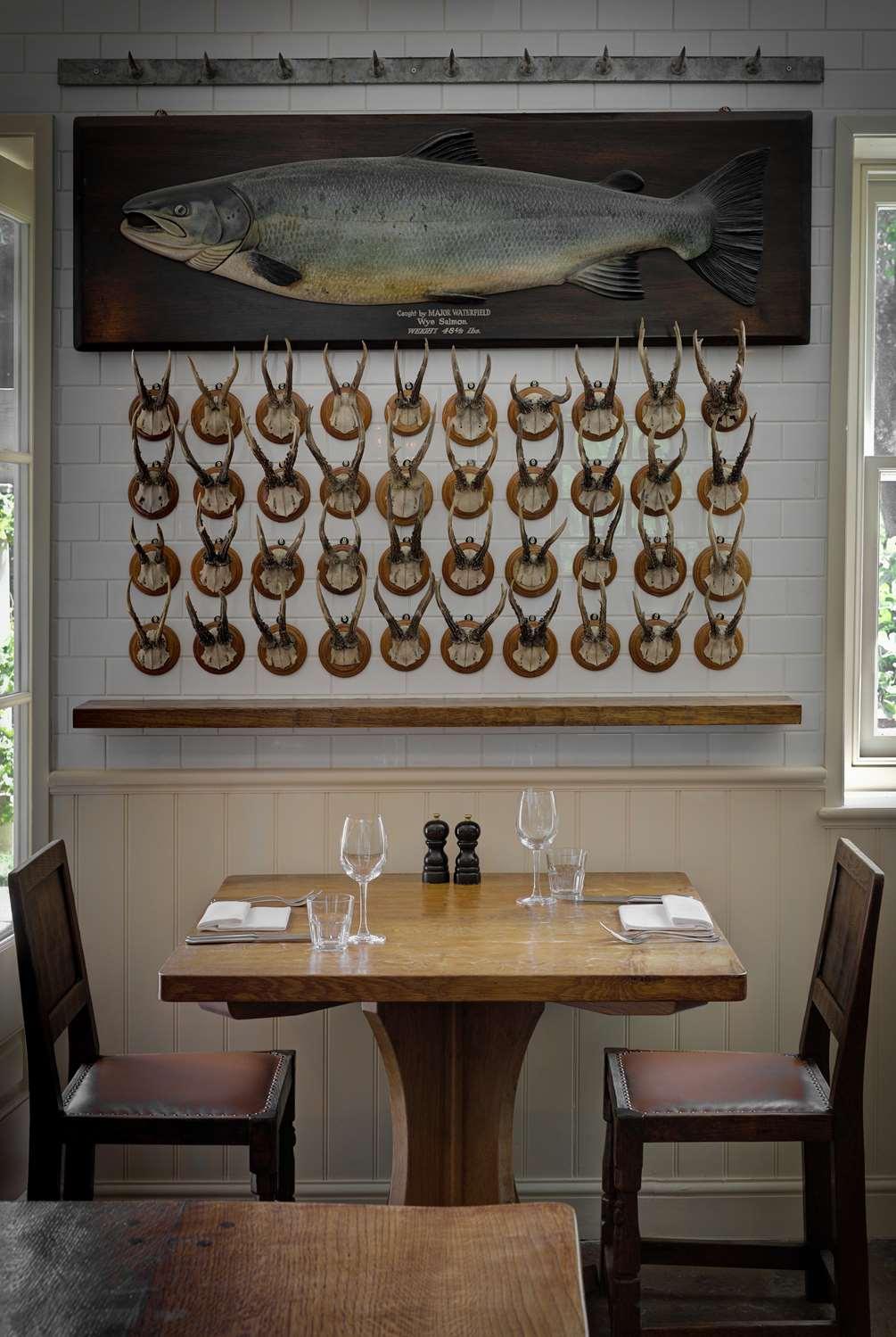 The Rudloe Near Bath - Marco Pierre White Hotel Коршам Екстериор снимка