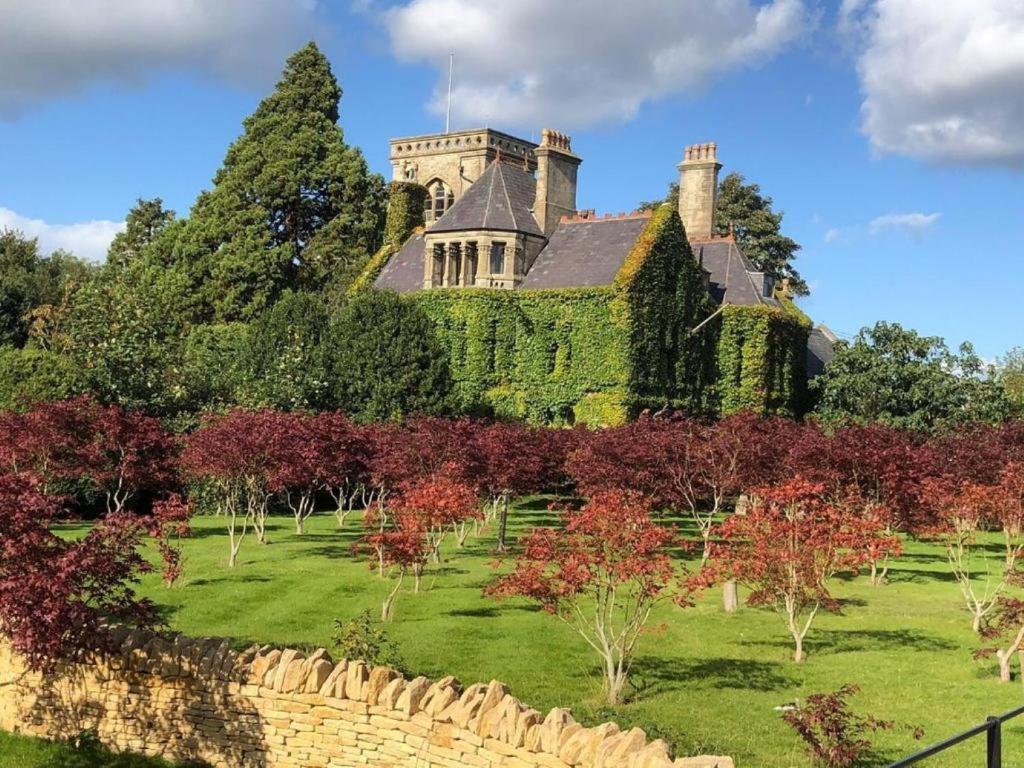 The Rudloe Near Bath - Marco Pierre White Hotel Коршам Екстериор снимка