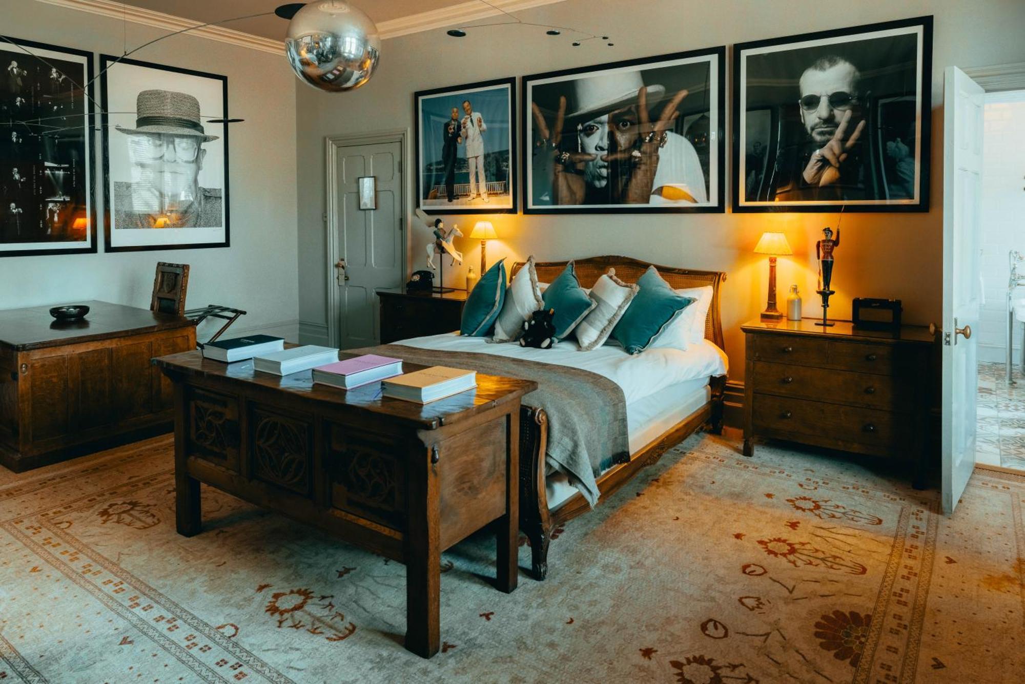 The Rudloe Near Bath - Marco Pierre White Hotel Коршам Екстериор снимка
